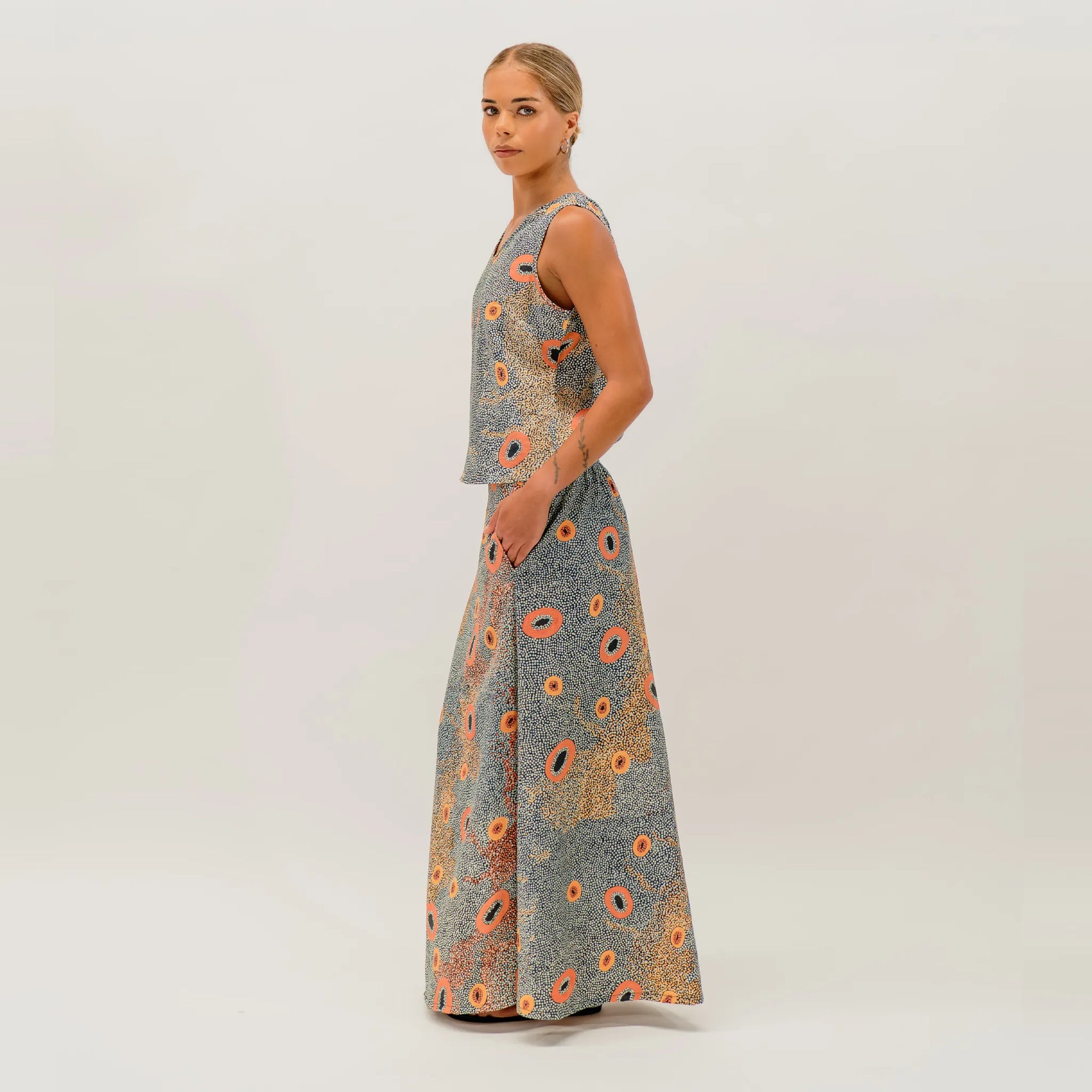 Women's Dry Country skirt with contemporary Indigenous artwork by Sheryl Hicks celebrating Australia's natural beauty.
